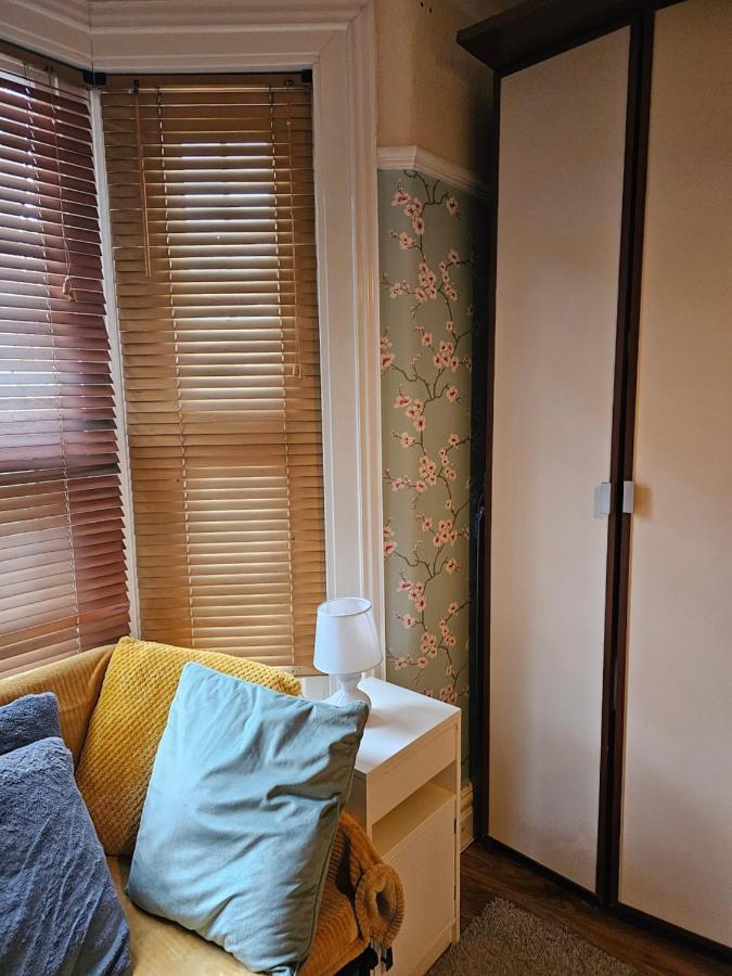Ensuite Double Room Elizabeth Line Abbeywood Abbey Wood 外观 照片